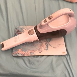 Black & Decker Hand Held Vacuum